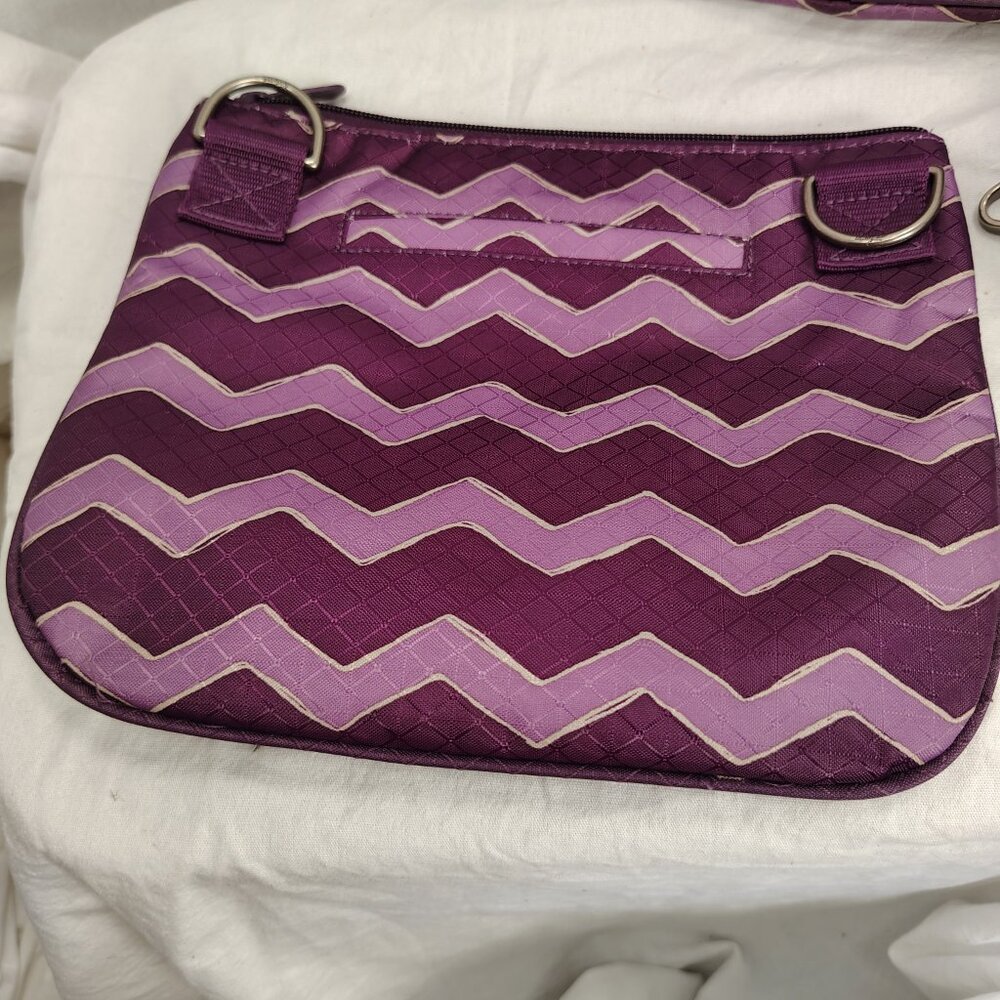 thirty one zig zag two tone travel colleciton - Picture 3 of 9